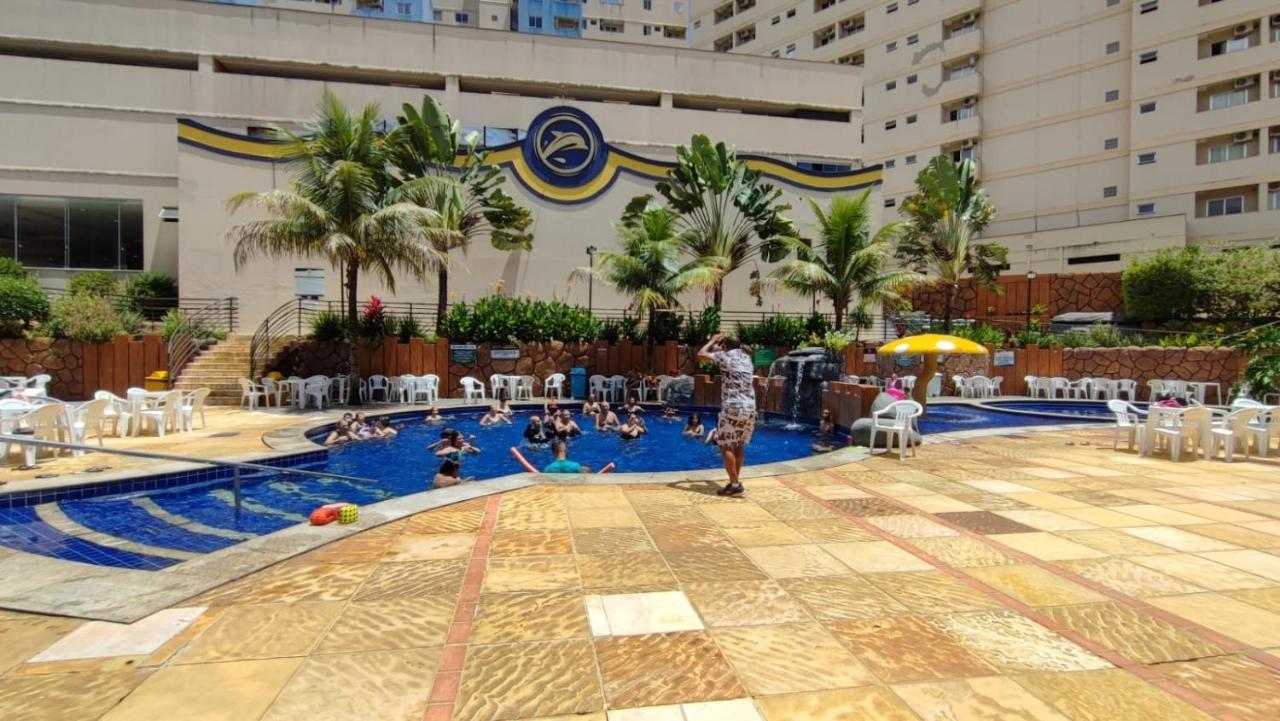 Golden Dolphin Gd - Suite 4 Adultos E 1 Crianca Ate 5 Anos Caldas Novas Exteriér fotografie